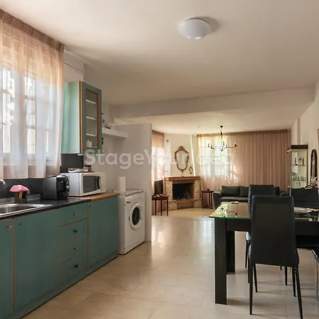 Traditional Villa Appartment With Garden, Also For Gatherings ,15 Minutes From Thessaloniki Airport Exterior photo