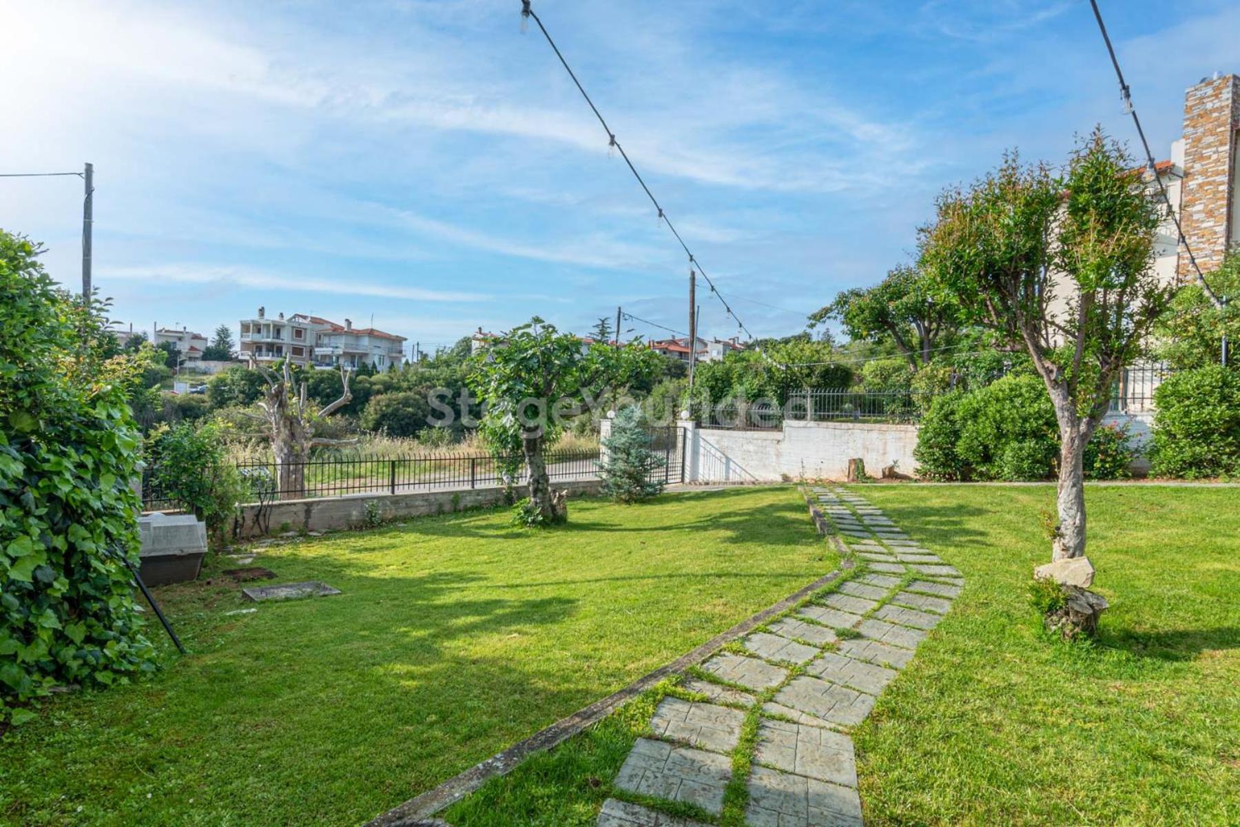 Traditional With Garden, Also For Gatherings ,15 Minutes From Airport * Thessalonique