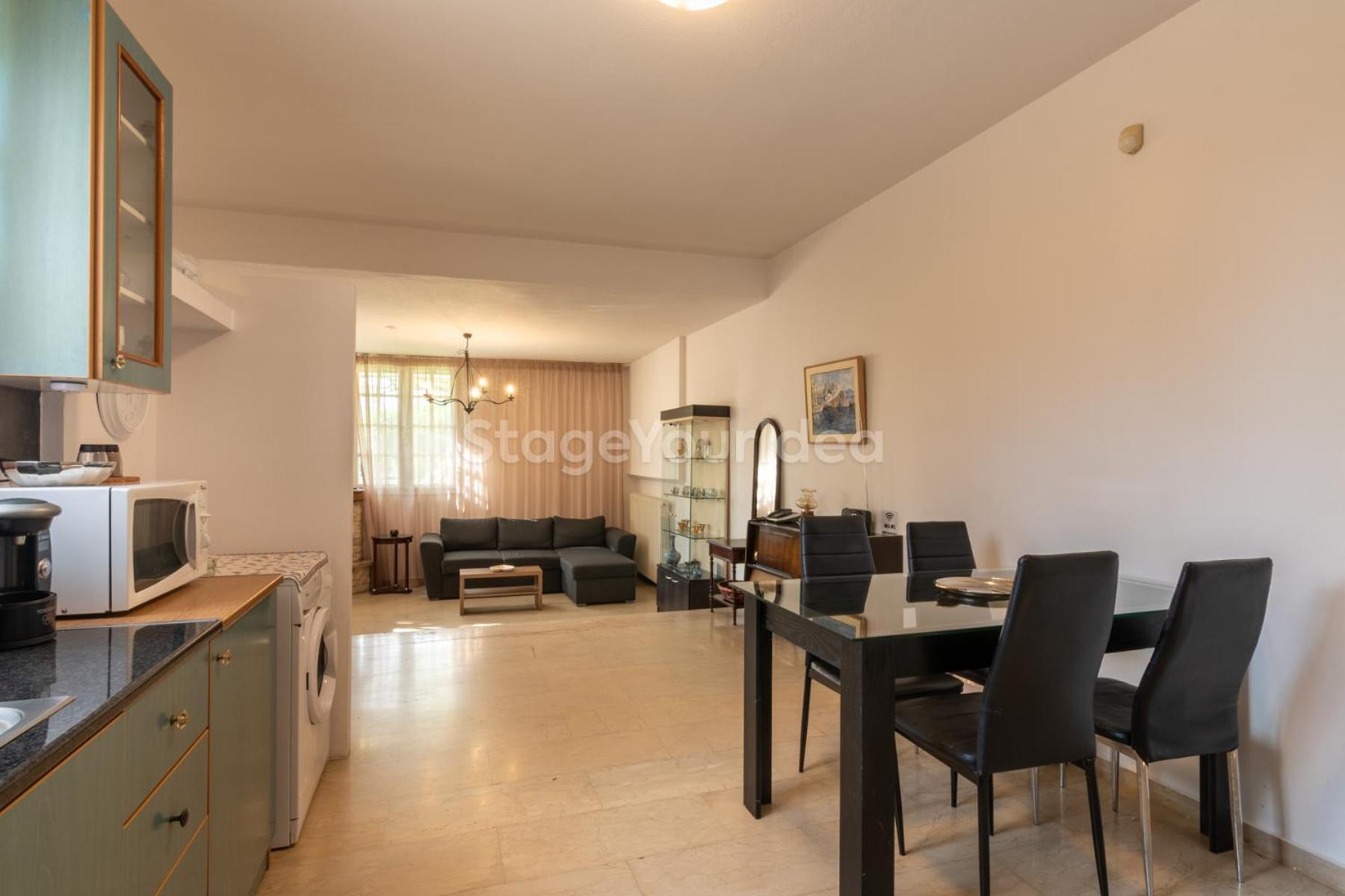 Traditional With Garden, Also For Gatherings ,15 Minutes From Airport Appartement