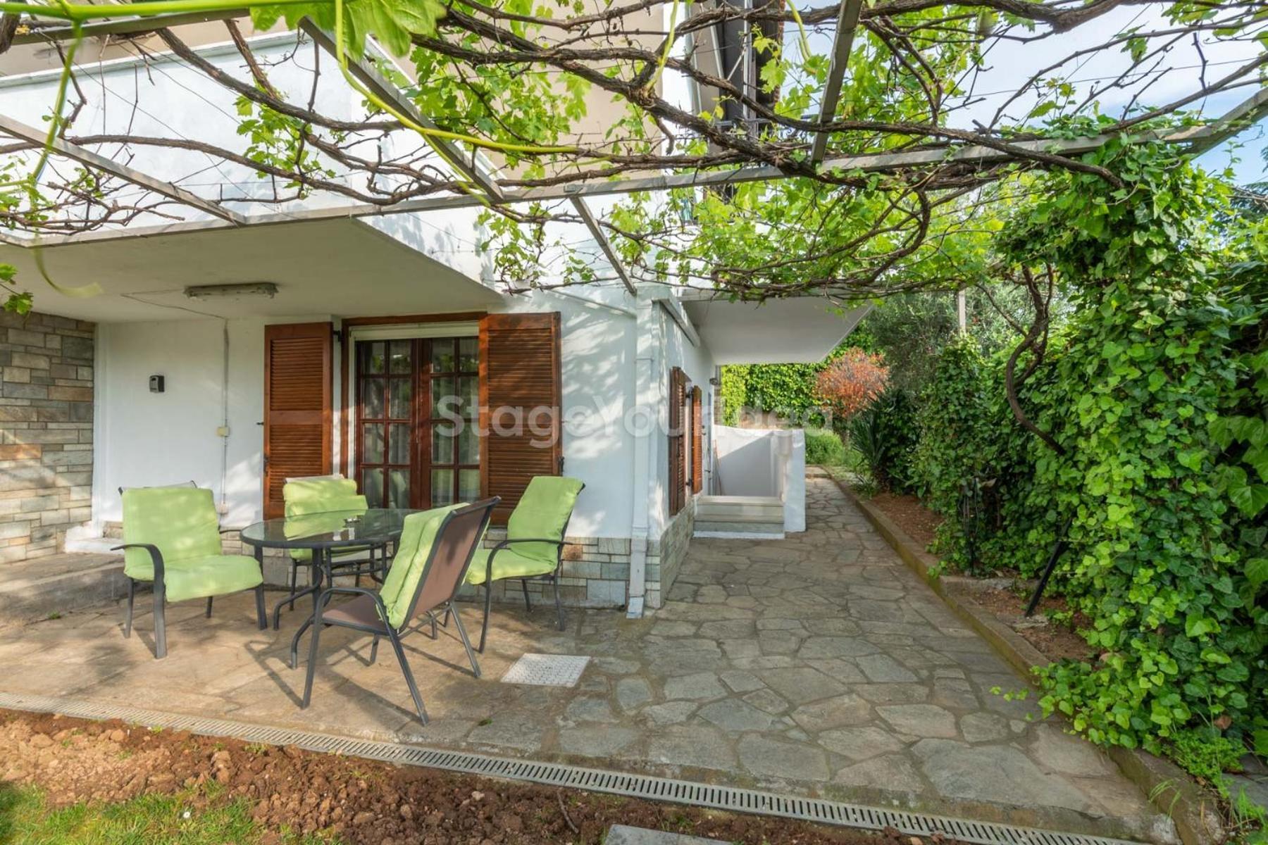 Traditional With Garden, Also For Gatherings ,15 Minutes From Airport Appartement *